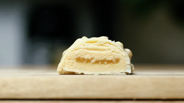 ESN_Designer Bar Lemon Cheesecake_Querschnitt.png