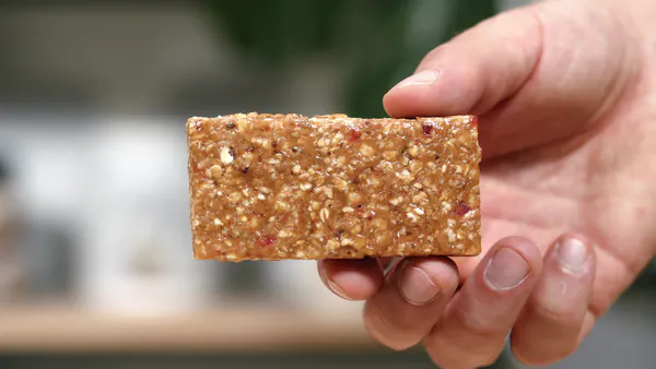 ESN_GOAT_Bar_Peanut Butter Jelly_01.png